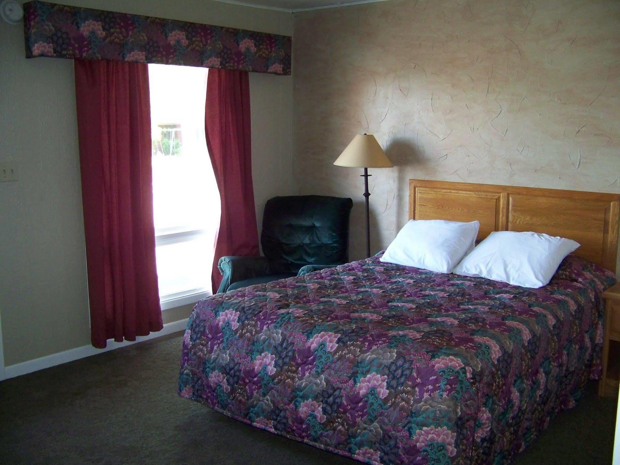 Canyon Lake Resort Рапид Сити Екстериор снимка